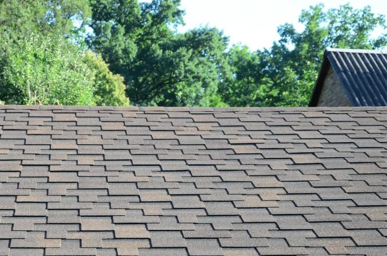 Guide to Architectural Asphalt Shingles Lifespan & Longevity